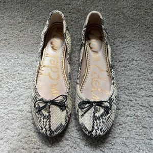 Sam Edelman Felicia Ballet Flat in Black/Nude Snake like new, barely worn.
